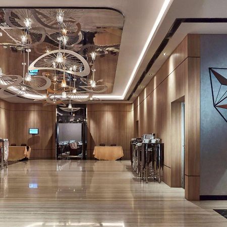 Novotel Karawang Exterior foto