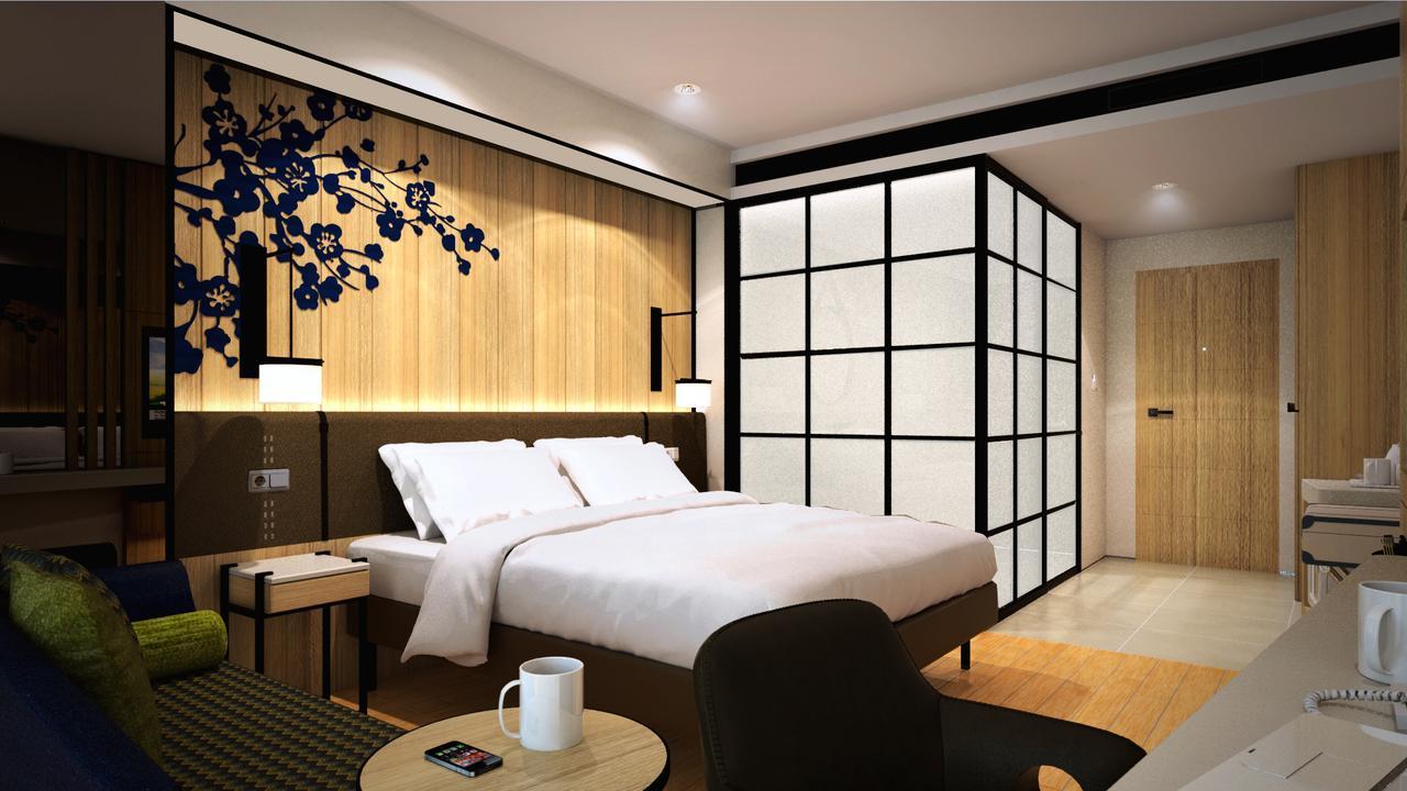 Novotel Karawang Exterior foto